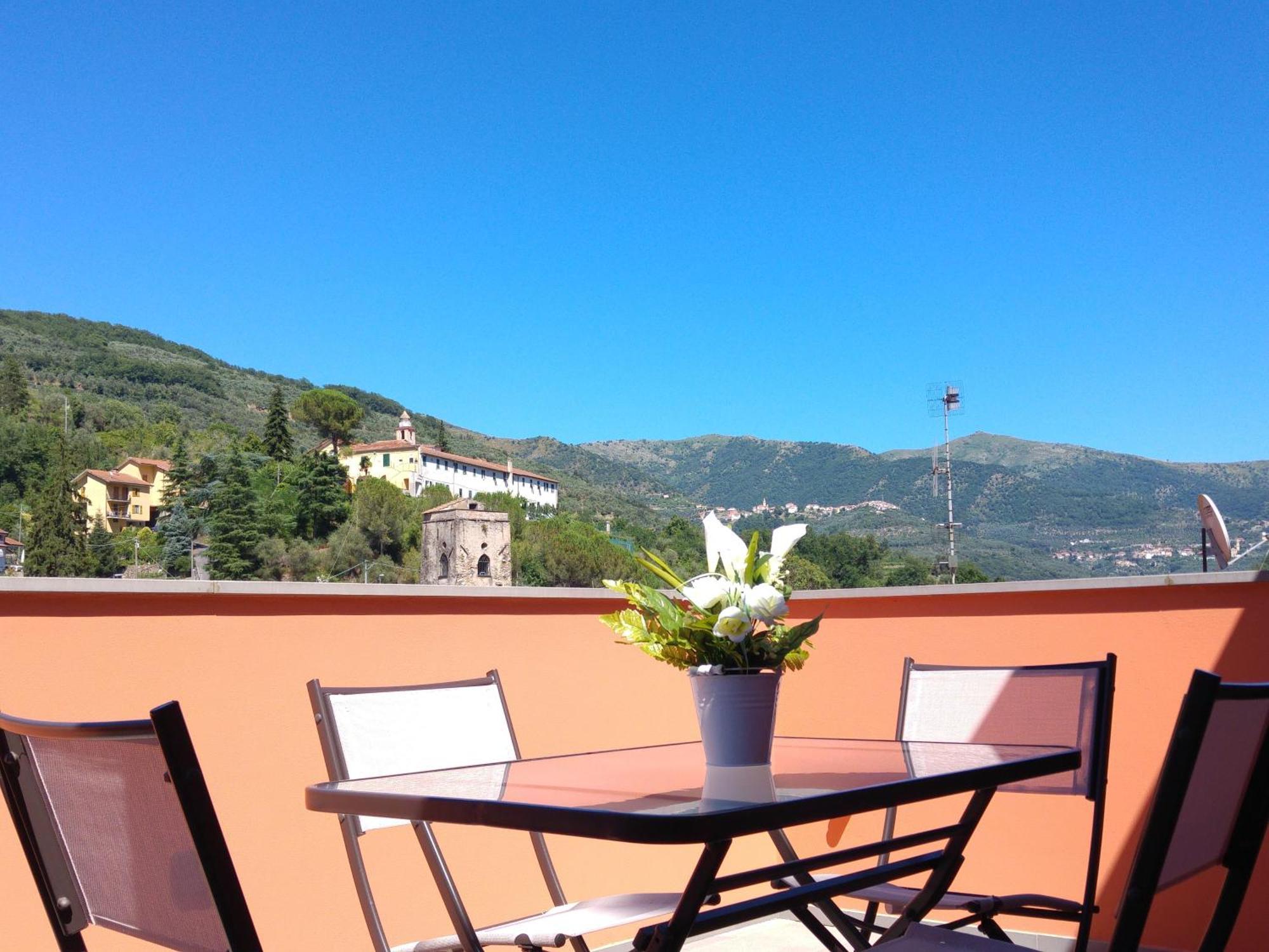 Il Cuore Del Borgo - Holiday Home Borgomaro Экстерьер фото