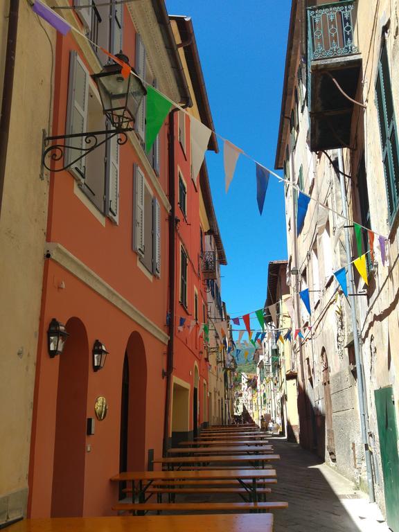 Il Cuore Del Borgo - Holiday Home Borgomaro Экстерьер фото