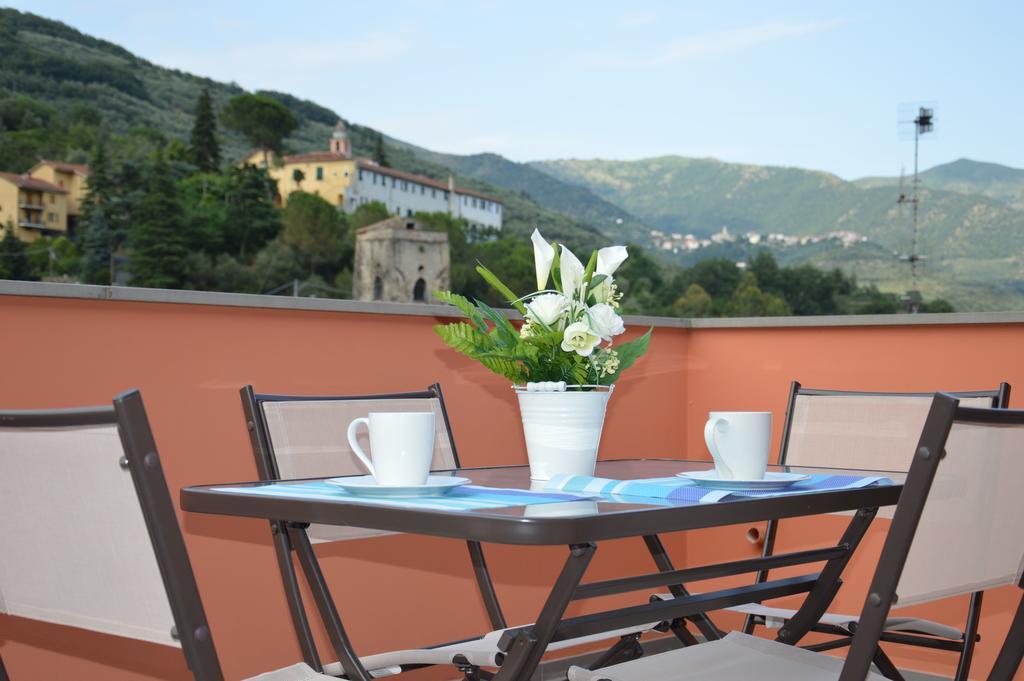 Il Cuore Del Borgo - Holiday Home Borgomaro Экстерьер фото